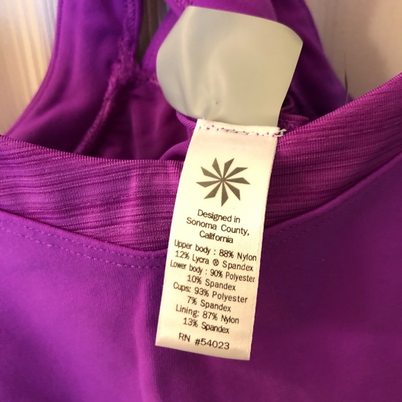 Athleta Crunch and Punch Tank in Magenta - Picture 3 of 5